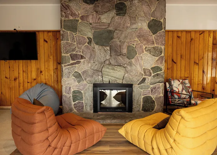 Haka House * Wanaka